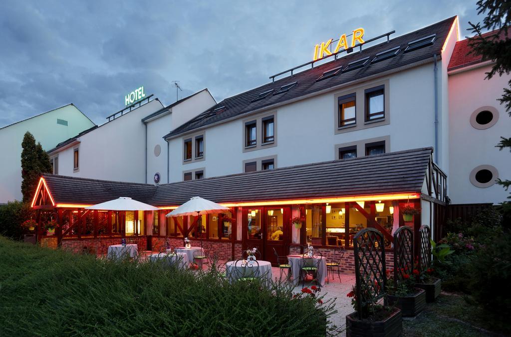 Ikar - Fasthotel Блоа Екстериор снимка